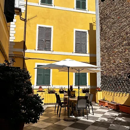 Apartament La Poesia *